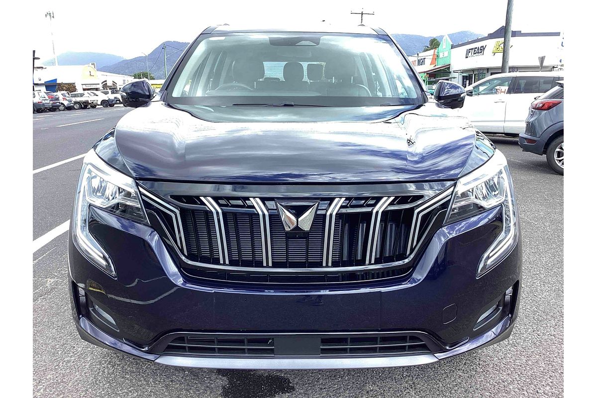 2025 Mahindra XUV700 AX7L