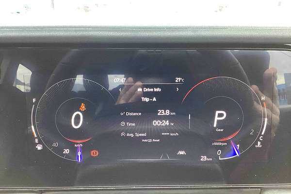2025 Mahindra XUV700 AX7L