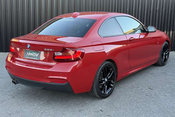 2015 BMW 2 Series 228i M Sport F22