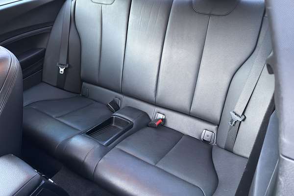 2015 BMW 2 Series 228i M Sport F22