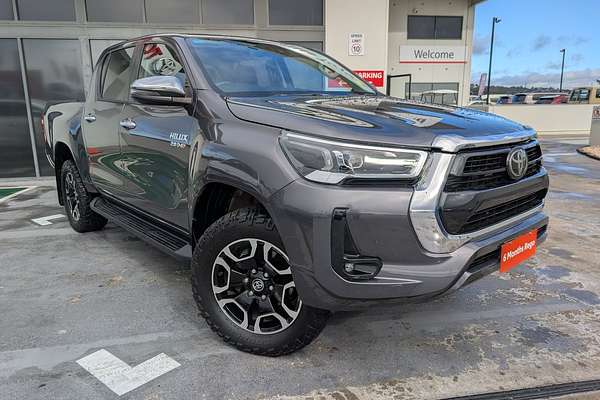 2022 Toyota Hilux SR5 GUN126R