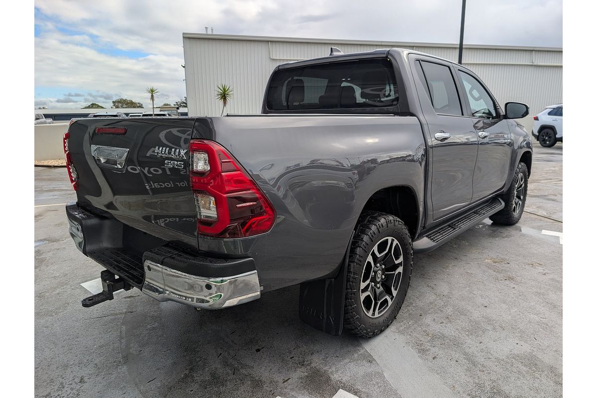 2022 Toyota Hilux SR5 GUN126R