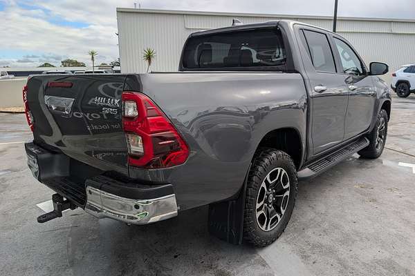 2022 Toyota Hilux SR5 GUN126R