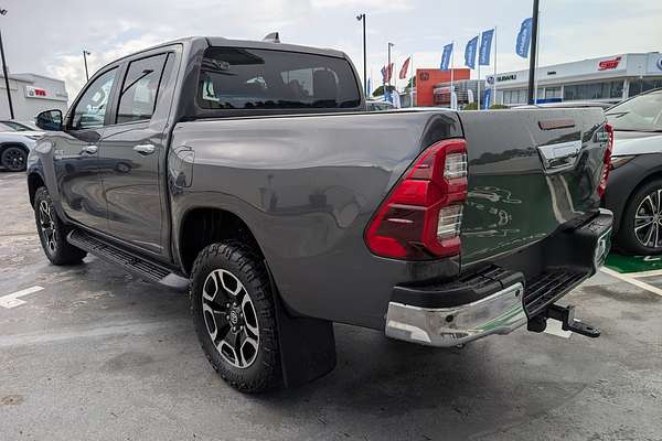 2022 Toyota Hilux SR5 GUN126R