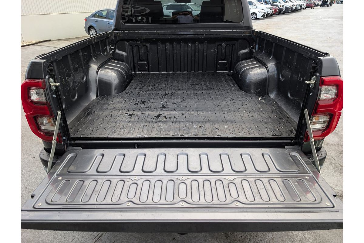 2022 Toyota Hilux SR5 GUN126R