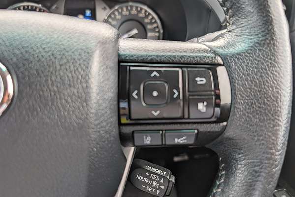 2022 Toyota Hilux SR5 GUN126R