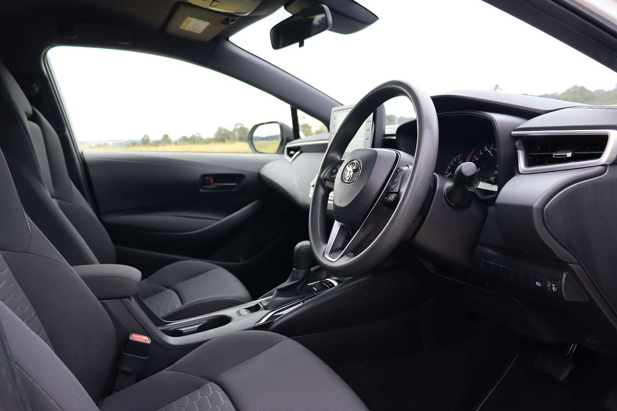 2020 Toyota Corolla Ascent Sport Hybrid ZWE211R