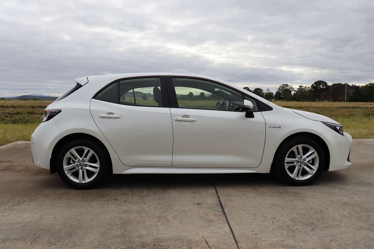 2020 Toyota Corolla Ascent Sport Hybrid ZWE211R