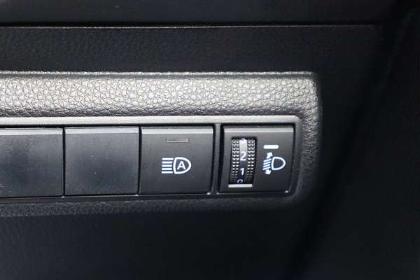 2020 Toyota Corolla Ascent Sport Hybrid ZWE211R