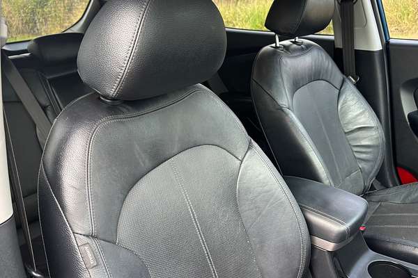 2011 Hyundai ix35 Highlander LM