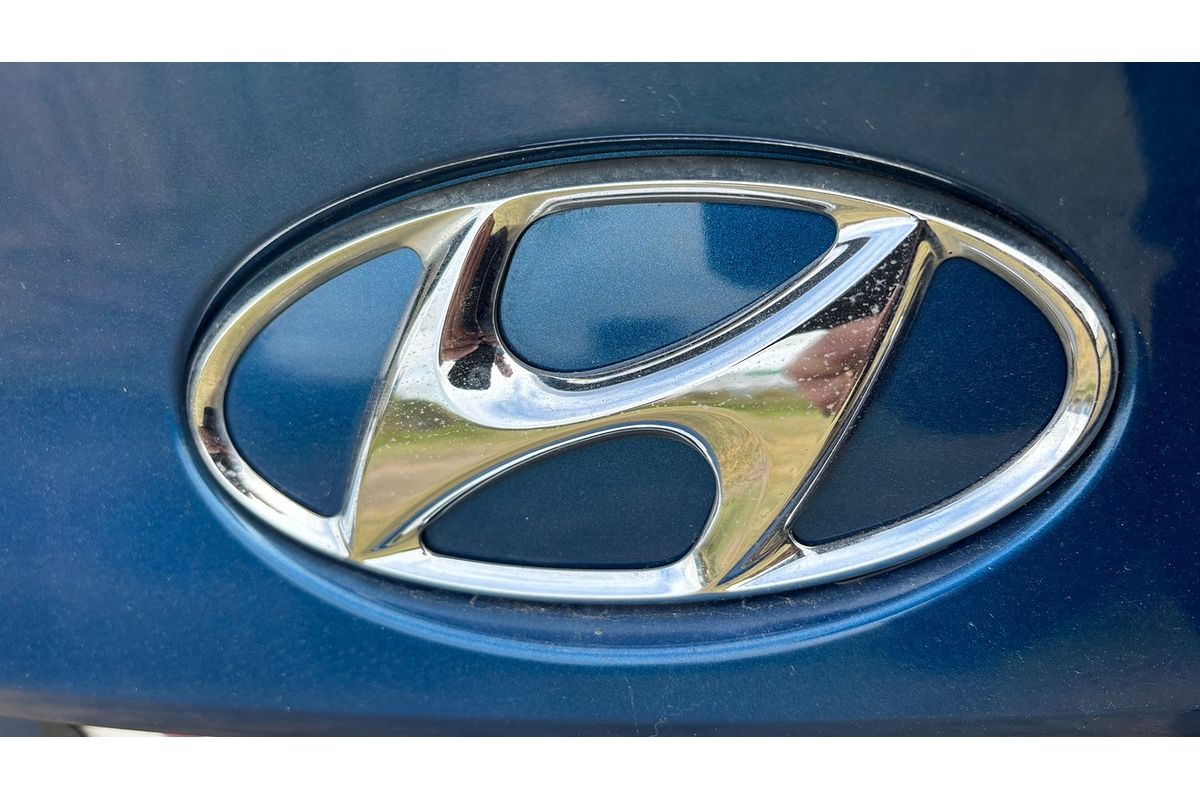 2011 Hyundai ix35 Highlander LM