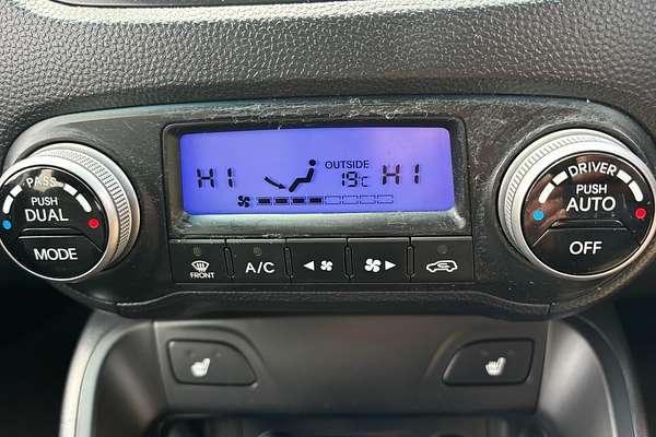 2011 Hyundai ix35 Highlander LM