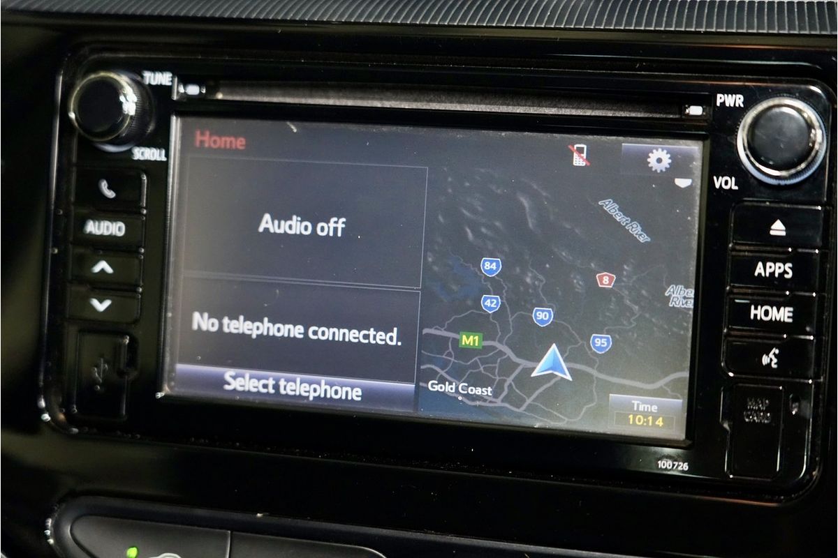 2017 Toyota Prius C  NHP10R