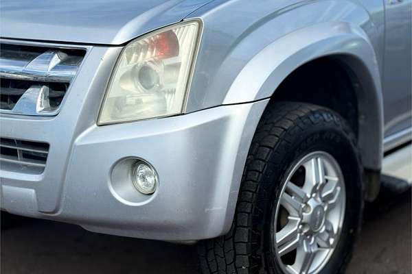 2011 Isuzu D-MAX LS (4x2) TF MY10 Rear Wheel Drive