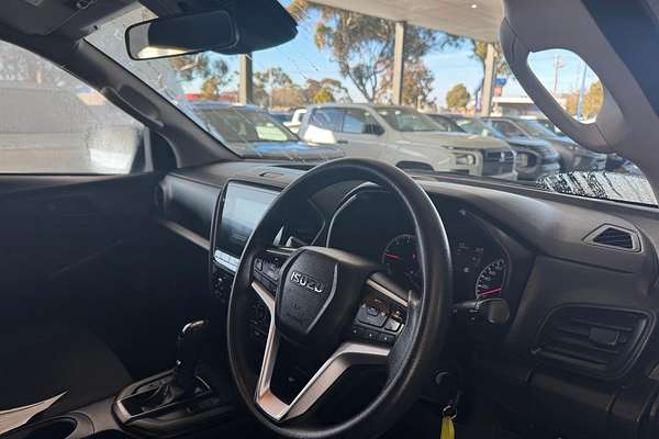2021 Isuzu D-MAX SX High Ride Rear Wheel Drive