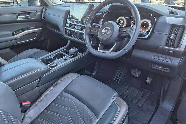 2024 Nissan Pathfinder Ti-L R53
