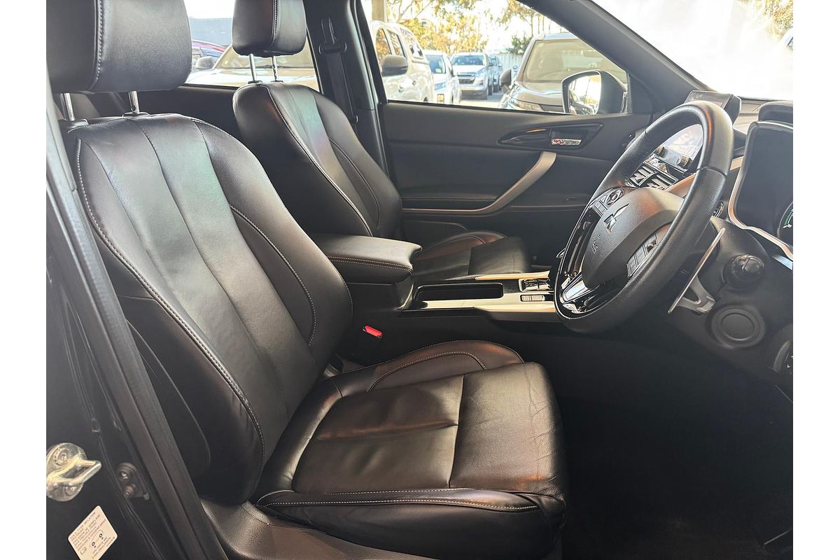 2022 Mitsubishi Eclipse Cross PHEV Exceed YB