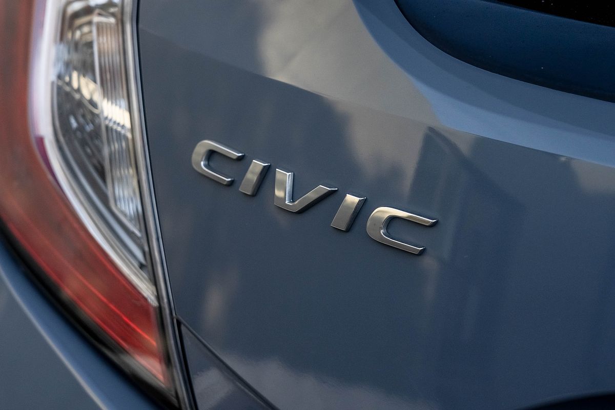 2019 Honda Civic VTi-LX 10th Gen