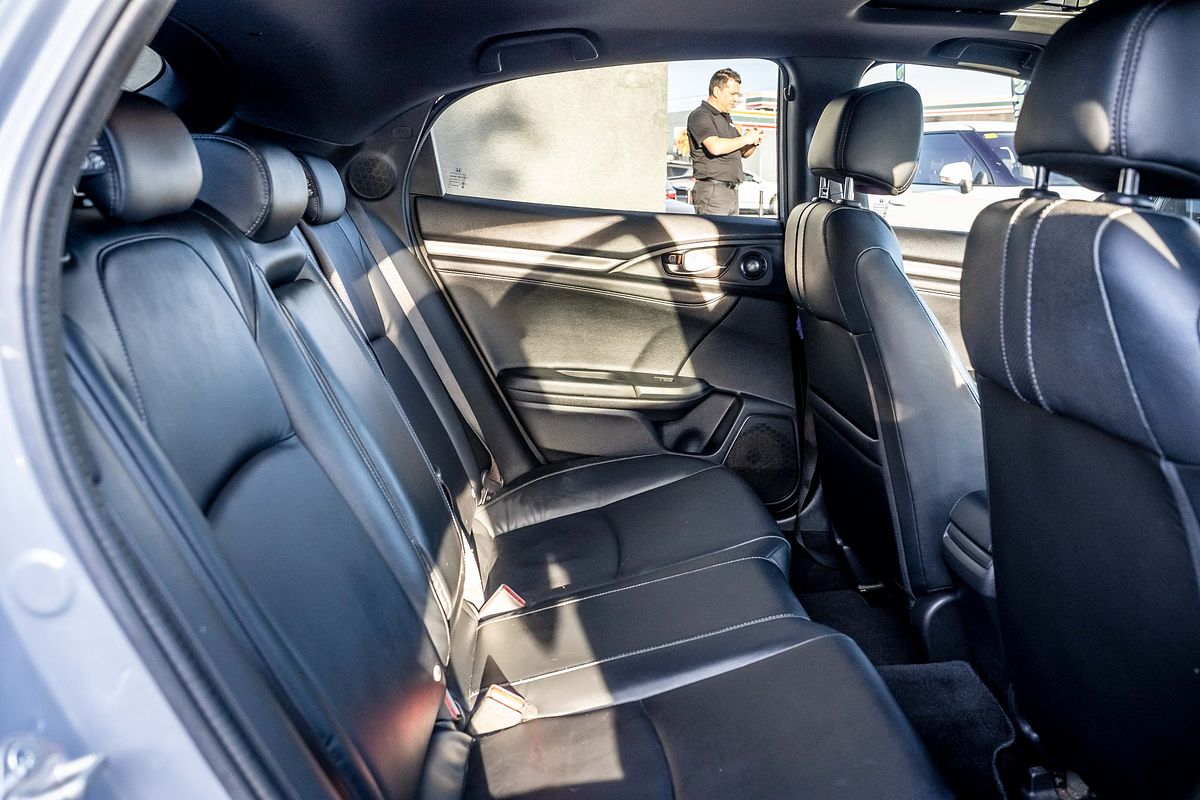 2019 Honda Civic VTi-LX 10th Gen