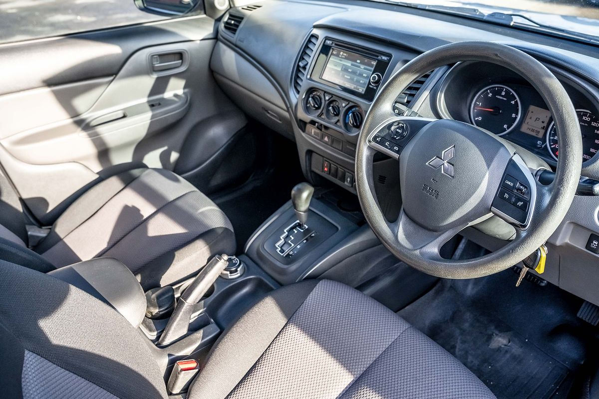 2016 Mitsubishi Triton GLX+ MQ 4X4