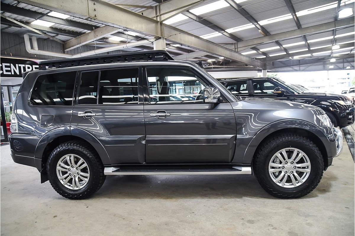 2018 Mitsubishi Pajero GLS NX