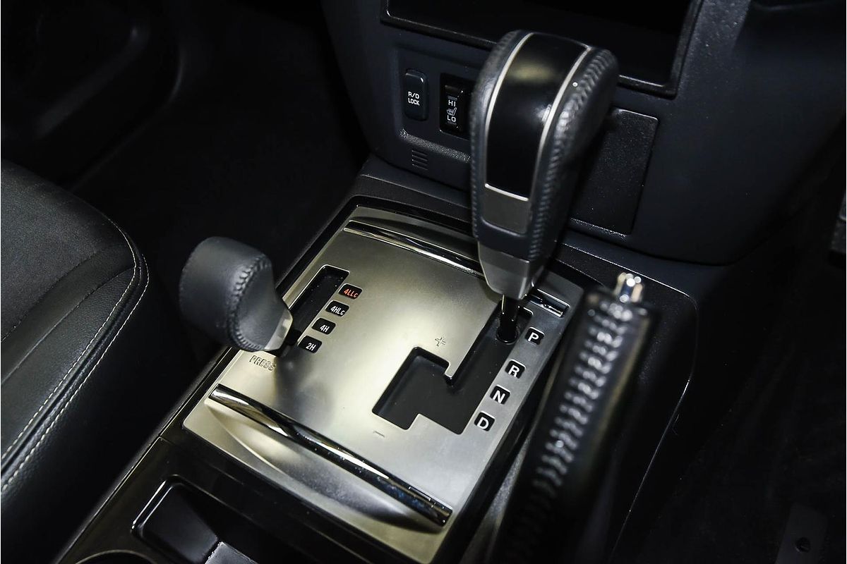 2018 Mitsubishi Pajero GLS NX