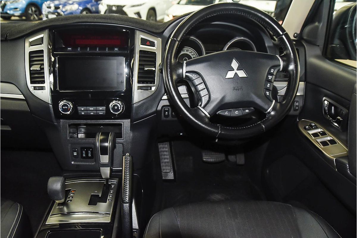2018 Mitsubishi Pajero GLS NX