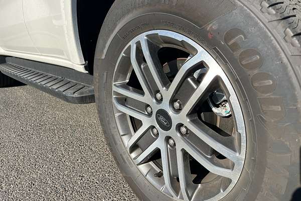 2025 Ford Everest Trend 2.0L