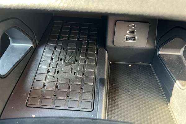 2025 Ford Everest Trend 2.0L