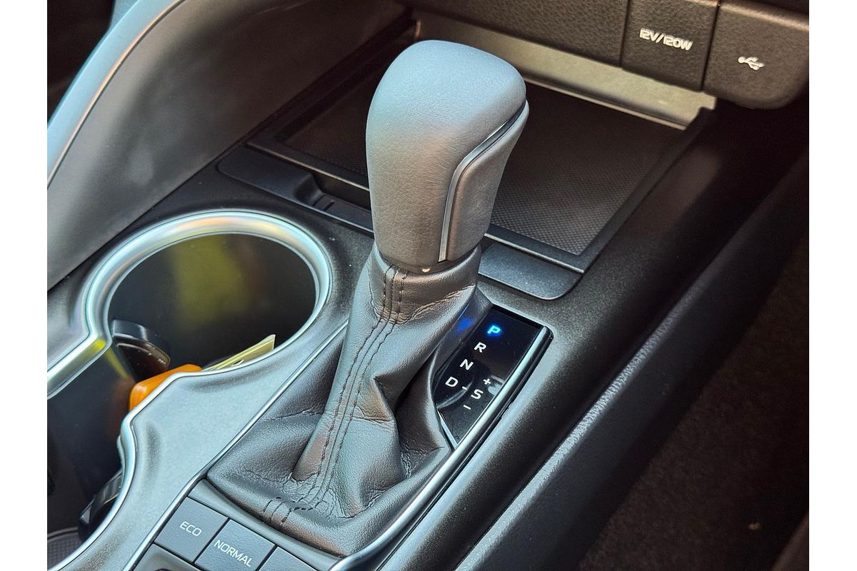 2021 Toyota Camry SL AXVH70R