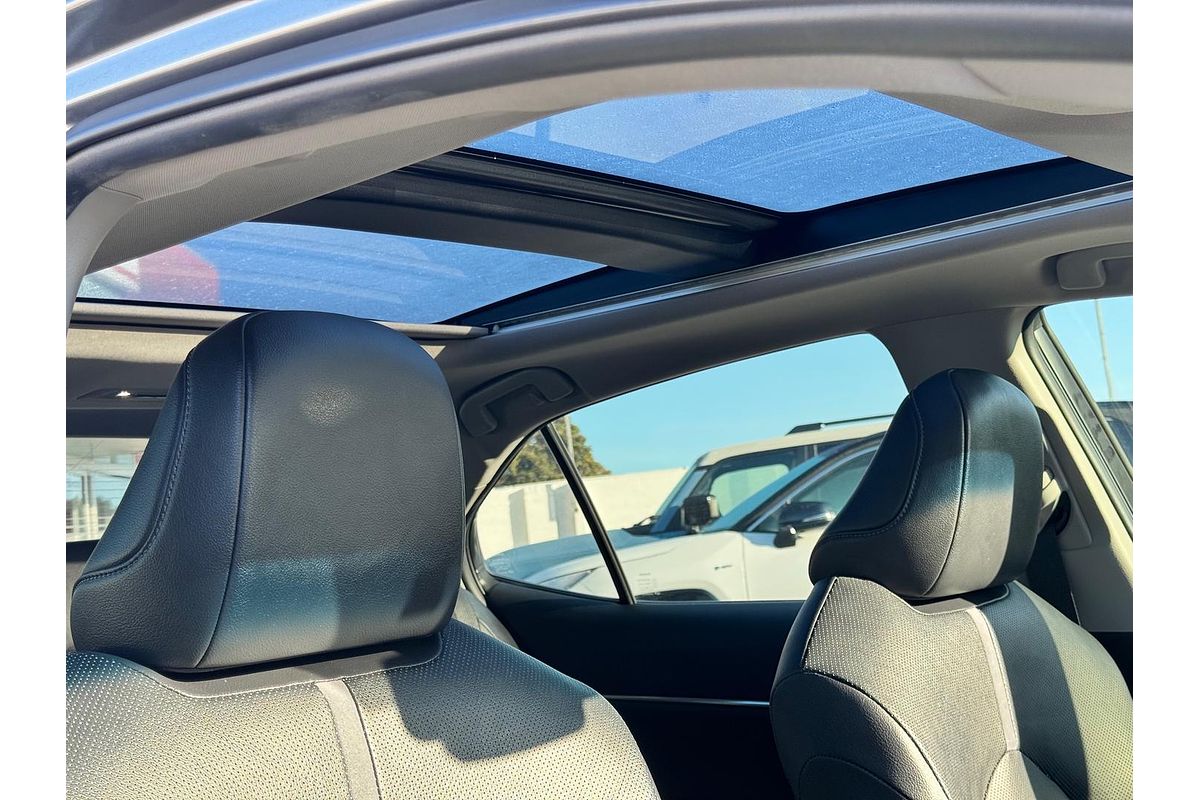 2021 Toyota Camry SL AXVH70R