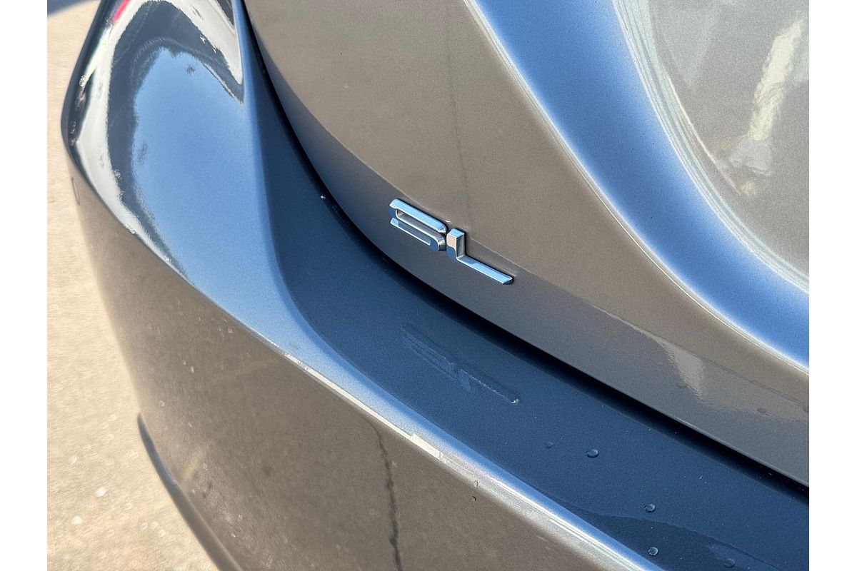 2021 Toyota Camry SL AXVH70R