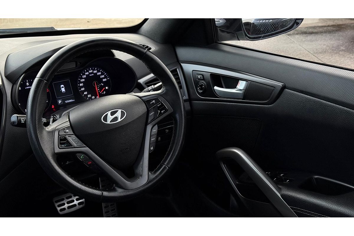 2015 Hyundai Veloster SR Turbo FS4 Series II
