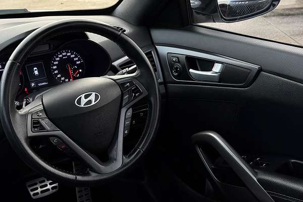 2015 Hyundai Veloster SR Turbo FS4 Series II