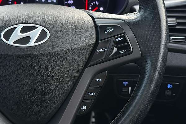 2015 Hyundai Veloster SR Turbo FS4 Series II