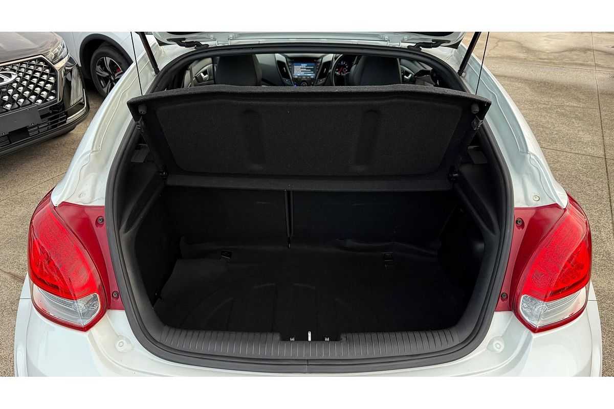 2015 Hyundai Veloster SR Turbo FS4 Series II