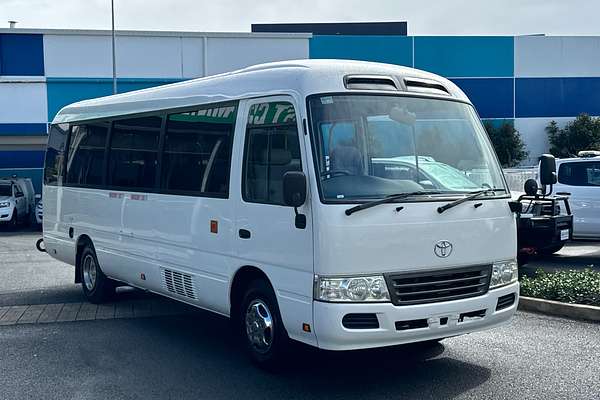 2013 Toyota Coaster Deluxe XZB50R