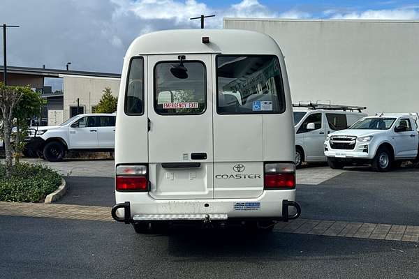 2013 Toyota Coaster Deluxe XZB50R