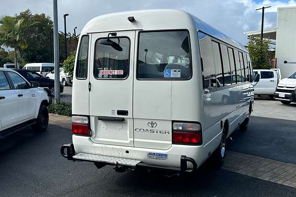 2013 Toyota Coaster Deluxe XZB50R
