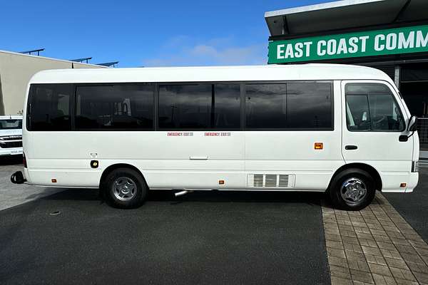 2013 Toyota Coaster Deluxe XZB50R
