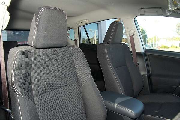 2018 Toyota RAV4 GXL ZSA42R