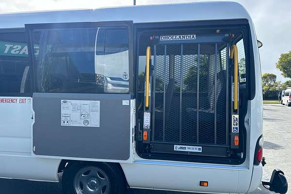 2013 Toyota Coaster Deluxe XZB50R