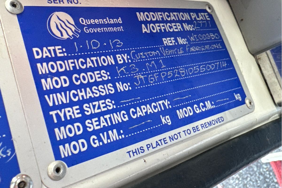 2013 Toyota Coaster Deluxe XZB50R