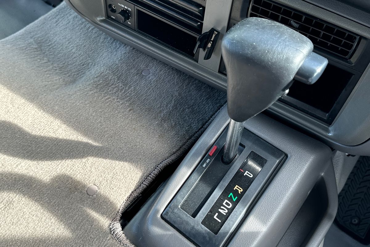 2013 Toyota Coaster Deluxe XZB50R