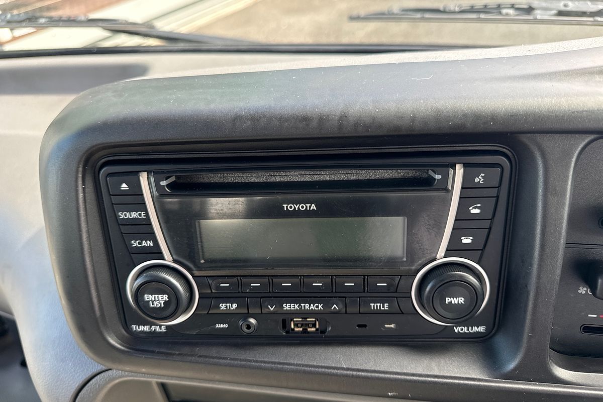 2013 Toyota Coaster Deluxe XZB50R