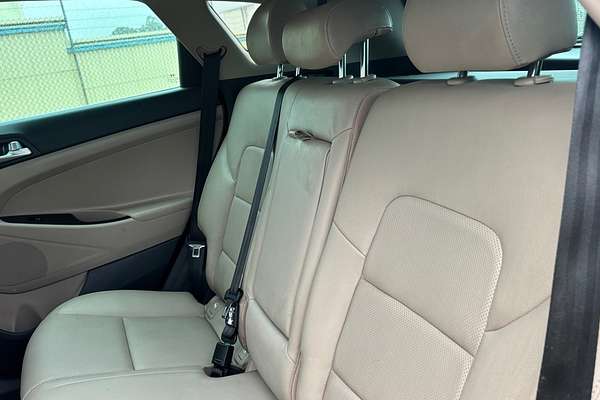 2017 Hyundai Tucson Highlander TLE2