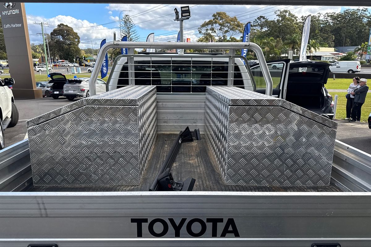 2024 Toyota Hilux SR5 48V GUN126R 4X4