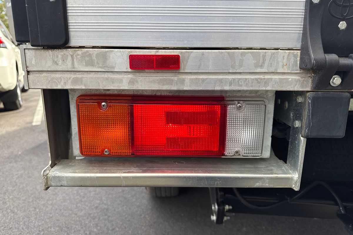 2024 Toyota Hilux SR5 48V GUN126R 4X4