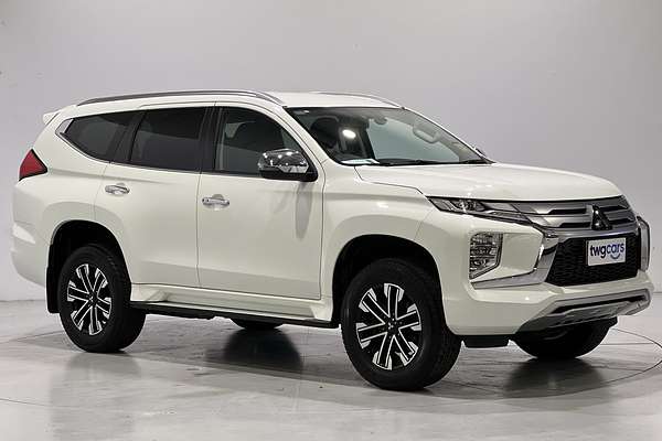 2023 Mitsubishi Pajero Sport GLS QF
