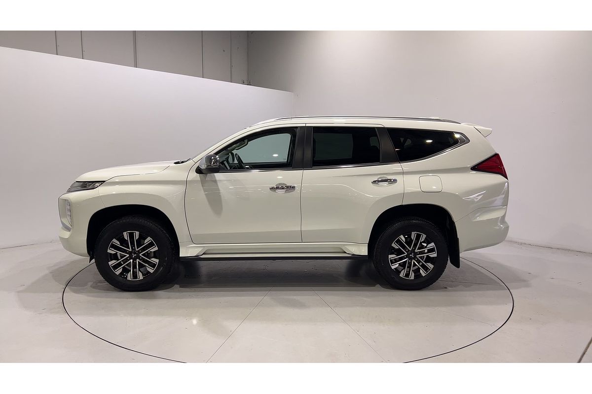 2023 Mitsubishi Pajero Sport GLS QF